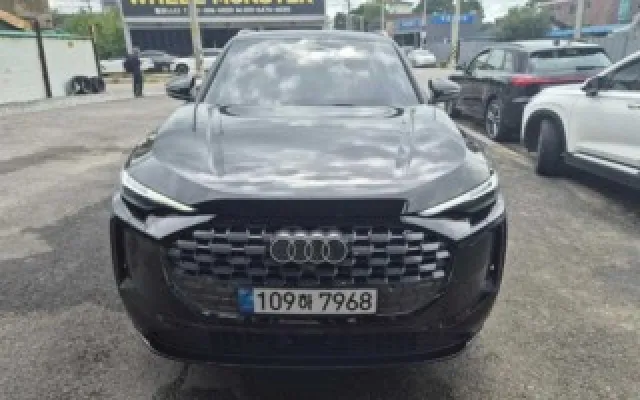 Q5 (80A) 40 TFSI 콰트로 어드밴스드 아우디 2025/12 10,836km