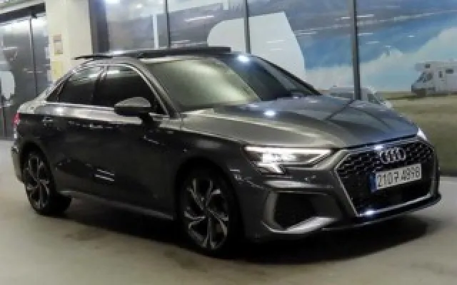 A3(8Y) 40 TFSI 프리미엄 아우디 2023/09 15,950km